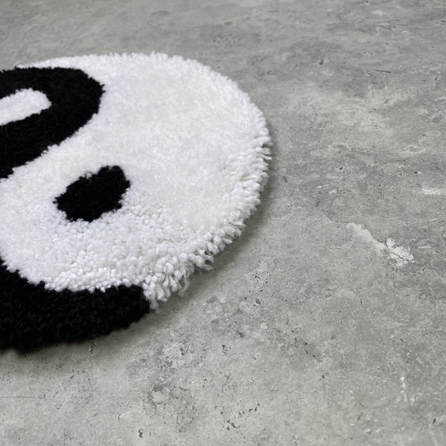 Ręcznie tworzony dywan – Jing Jang