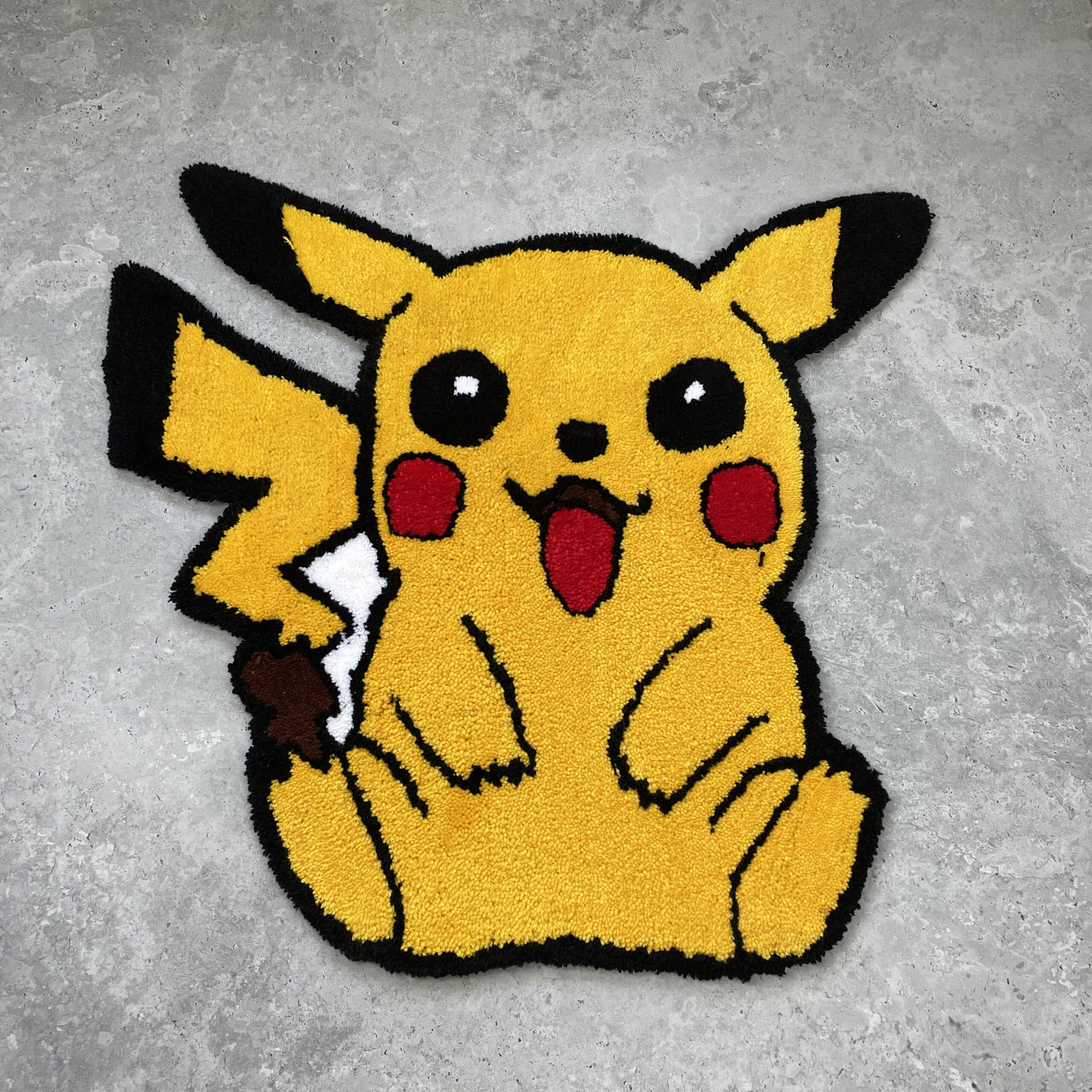 Ręcznie tworzony dywan – Pokemon Pikachu